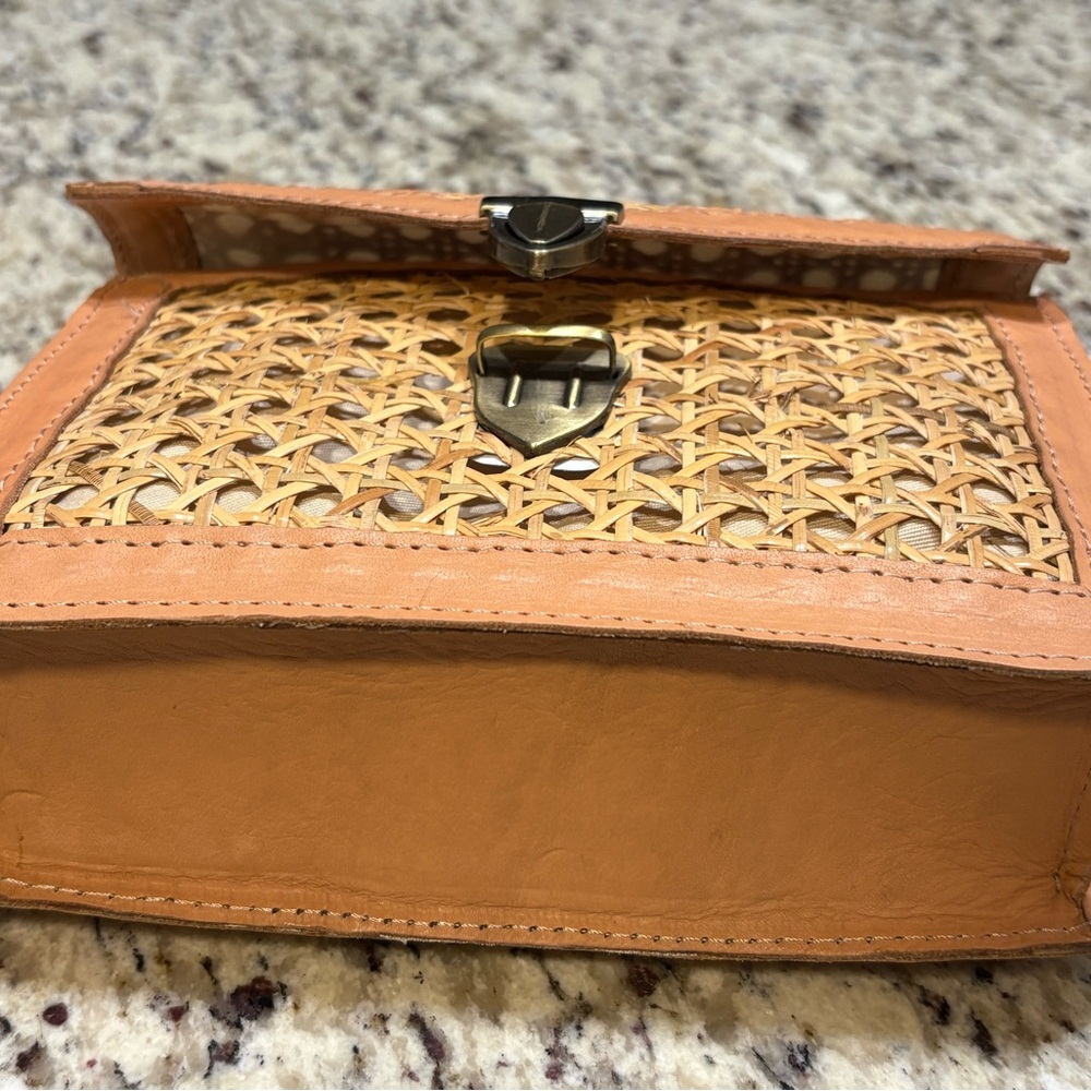 Tan Woven Rattan Handbag - Picture 6 of 6